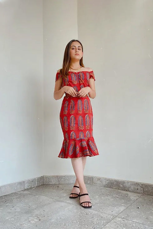 Bella Red Midi Dress